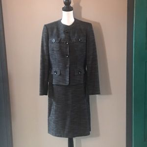 Anne Klein Black Denim-Like Skirt Suit Size 12